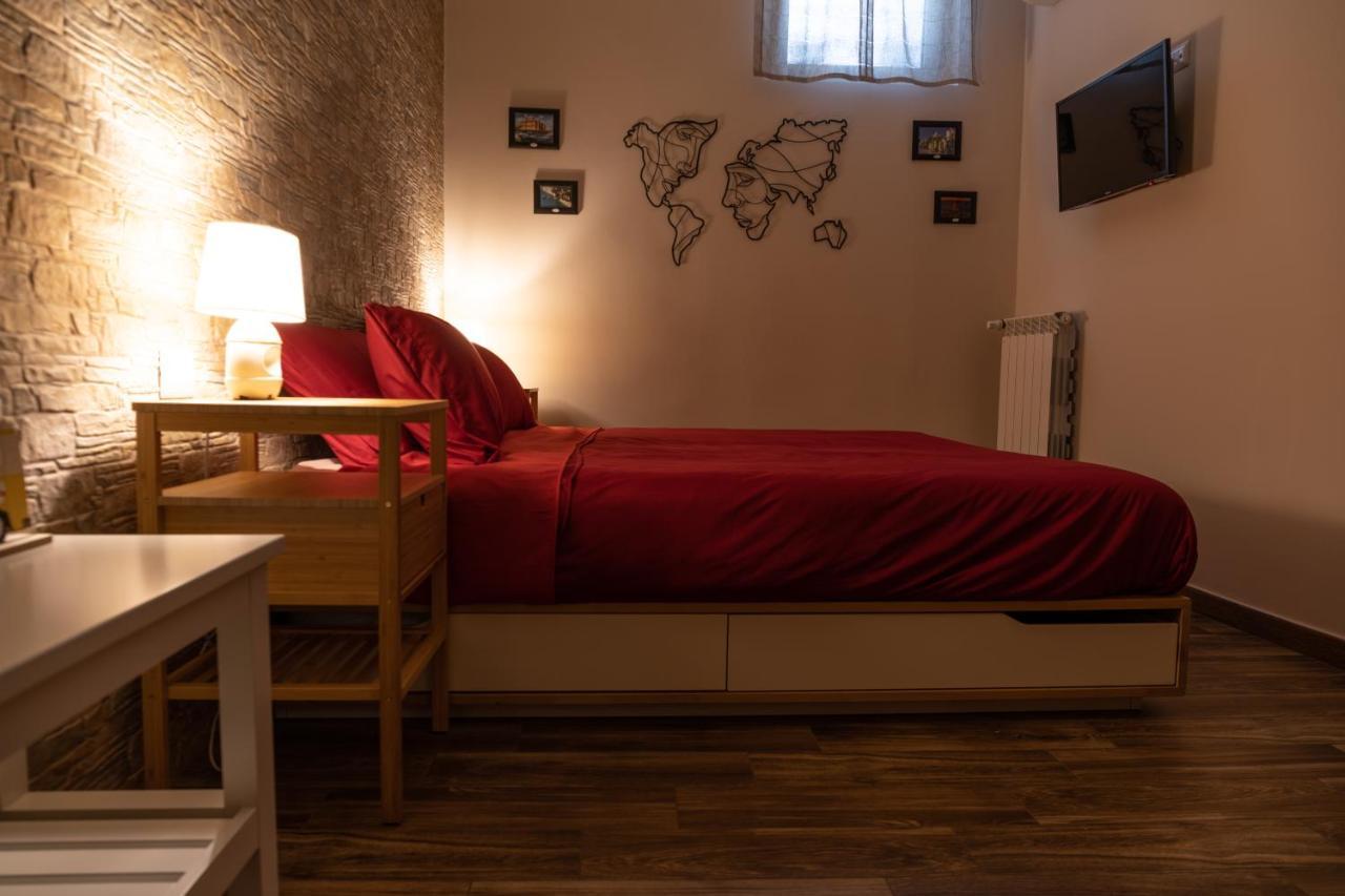 Tizzy Apartment & Rooms 바리 외부 사진