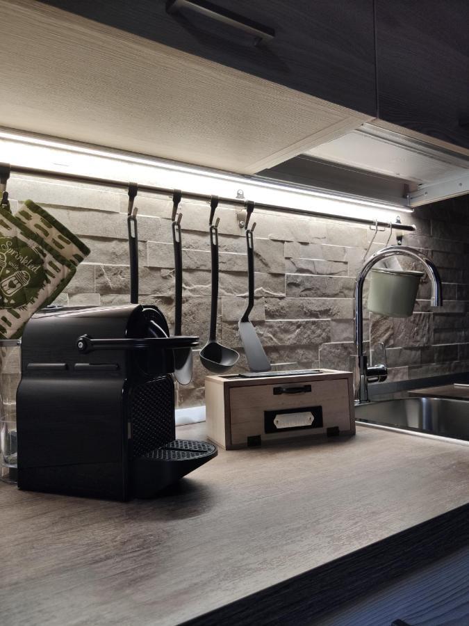 Tizzy Apartment & Rooms 바리 외부 사진