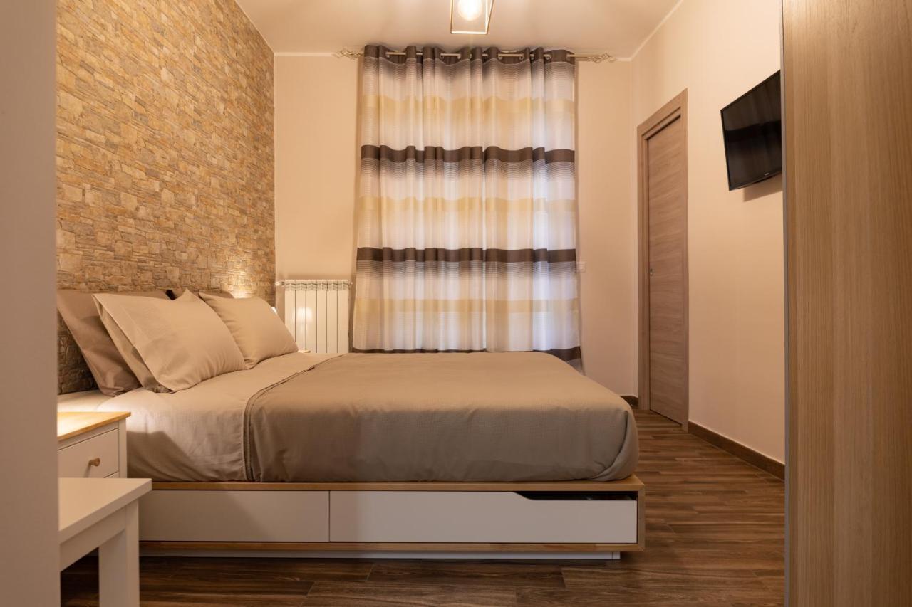 Tizzy Apartment & Rooms 바리 외부 사진